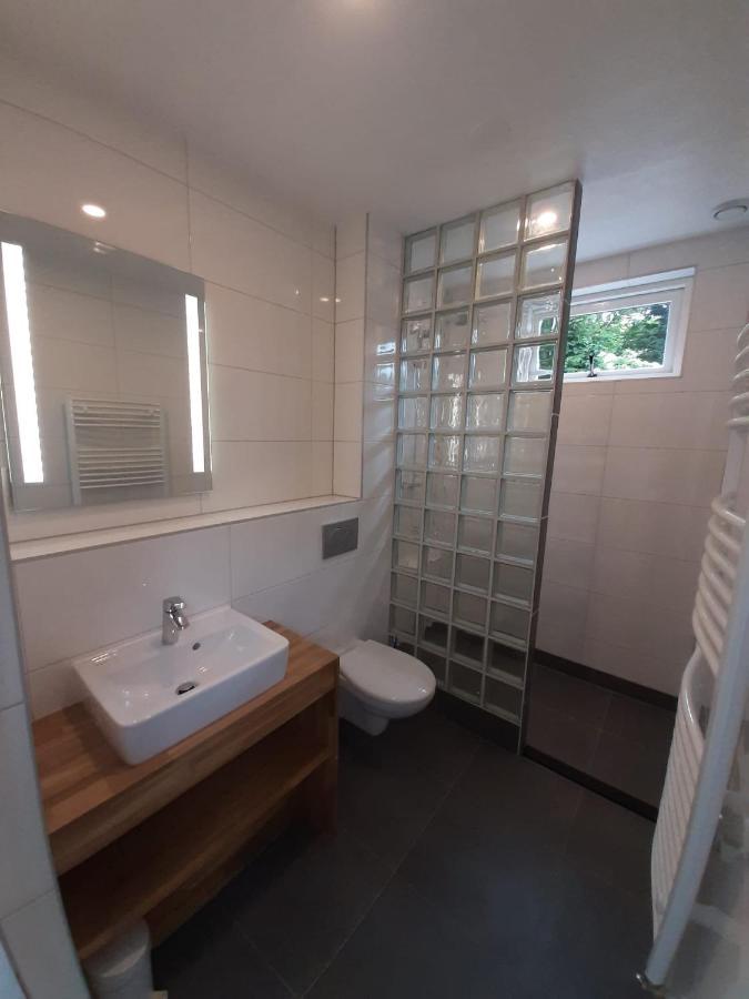 Vakantiehuis Boomgaard Vrouwenpolder Ngoại thất bức ảnh